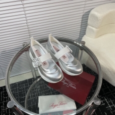 Roger Vivier Casual Shoes